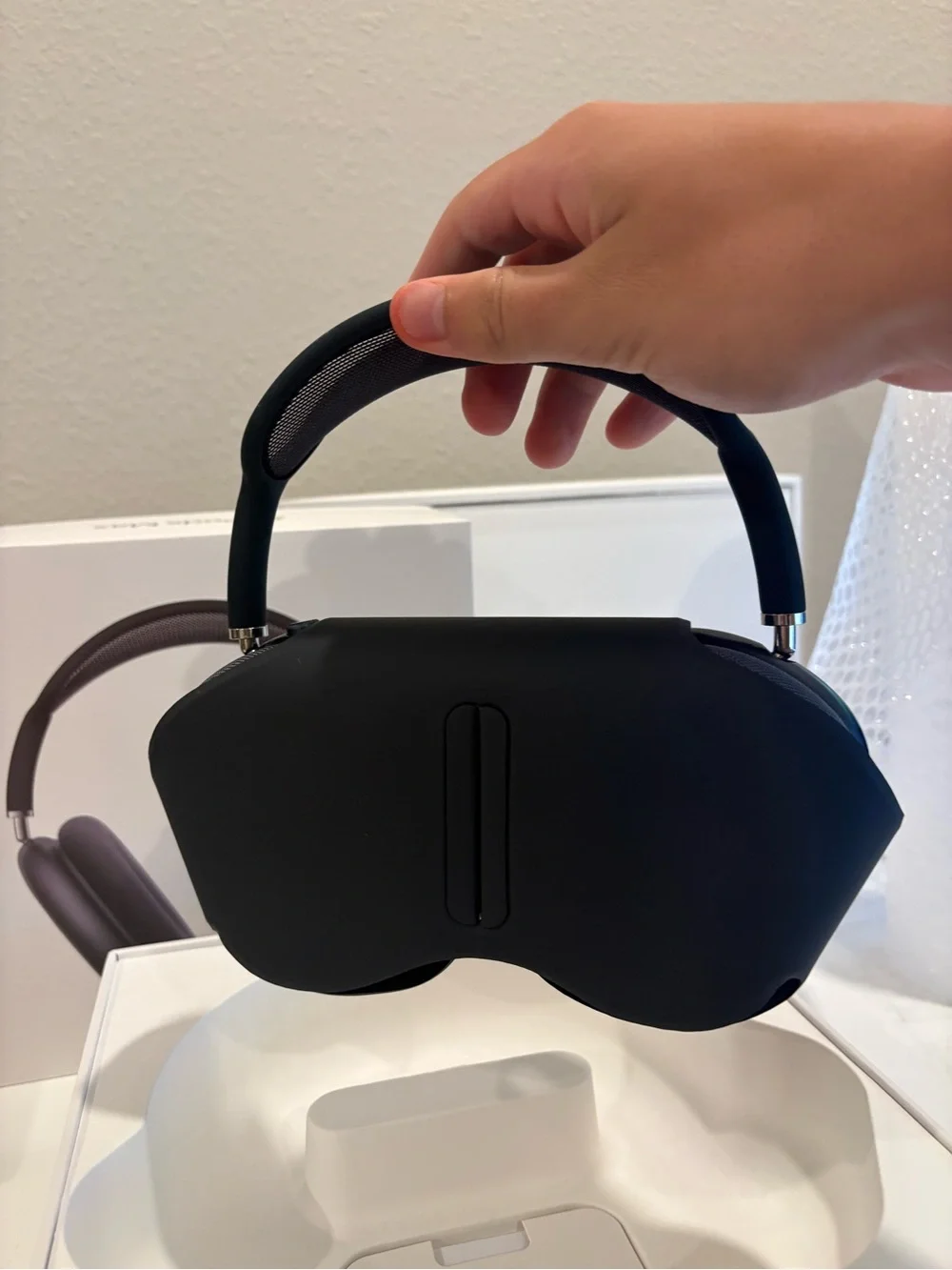 Apple AirPods Max Headphones - Black USB-C